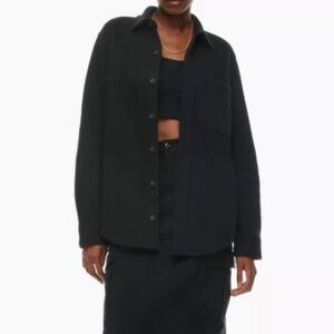 Aritzia TNA Cozy Fleece Boyfriend Shirt Black